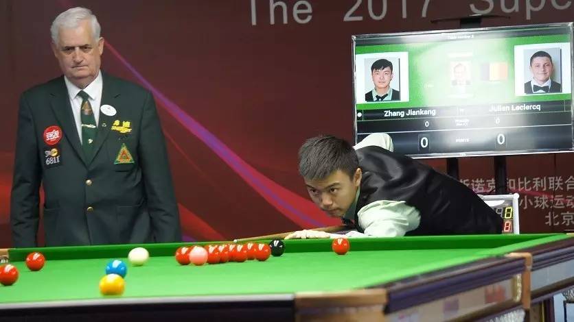 球迷群体中 球迷群体中