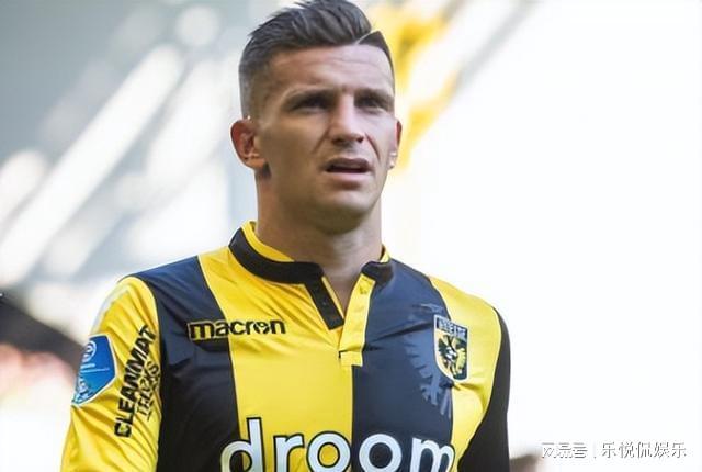 并在强强对 并在强强对